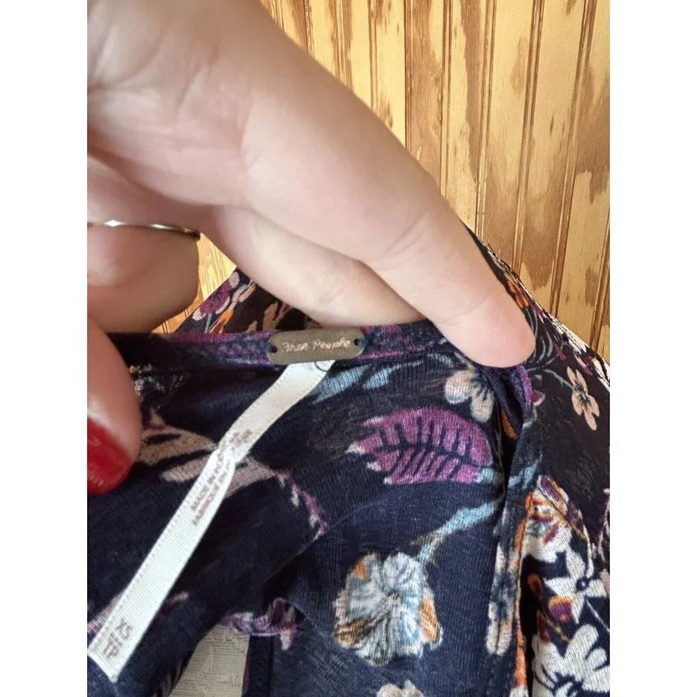 Free People Babydoll Floral Blue/Purple Oversize‎ Stretch Blouse XS  Long Sleeve